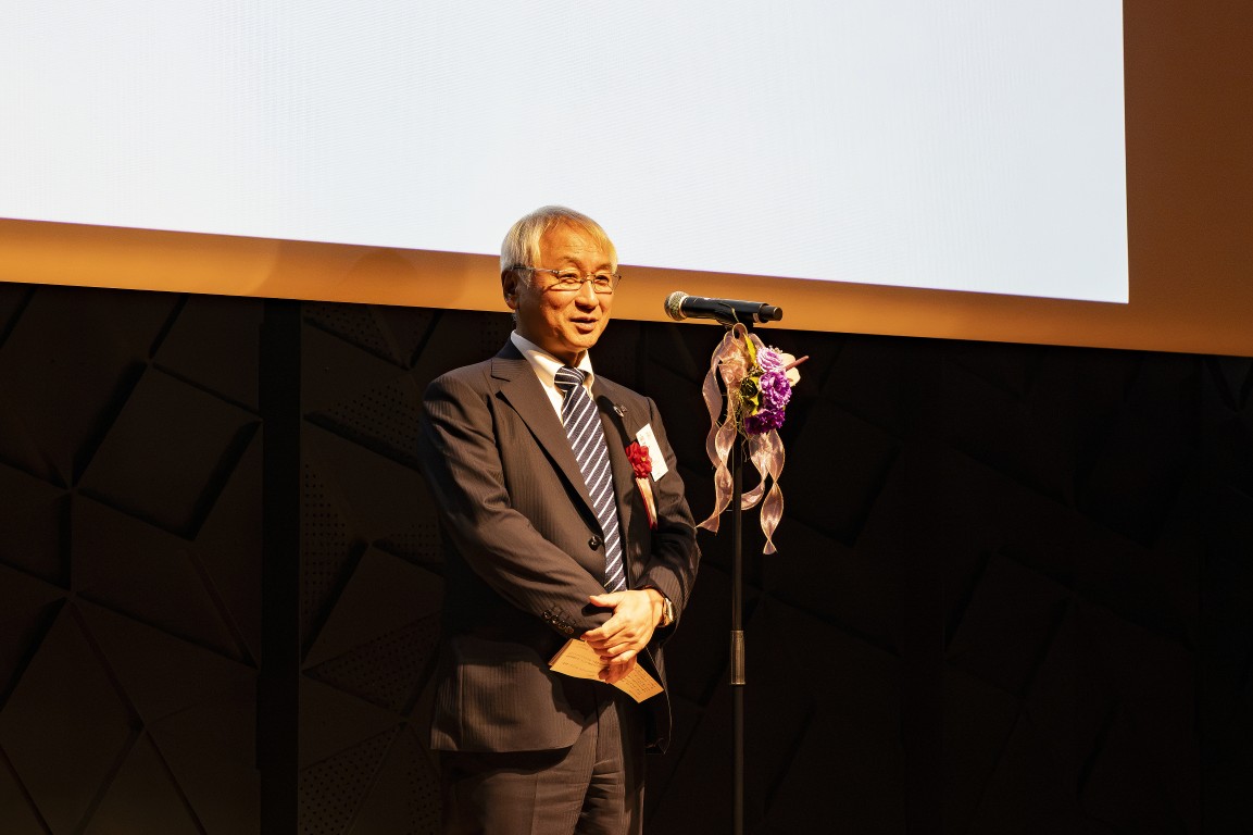 山嵜評議員